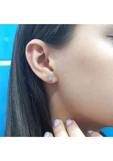 Lova 0,31 Karat Baget Pırlanta Küpe - 3030029