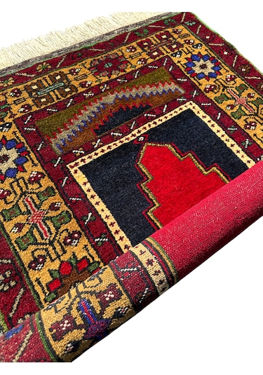 El Dokuma Sıfır Ortaköy Halısı Seccade 83x125 Kök Boya Namazlık