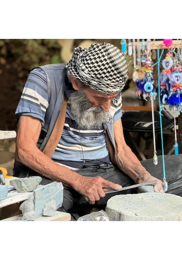 El Yapımı Serpantin Taşı Üzerine Ay Yıldız İşlemeli Magnet