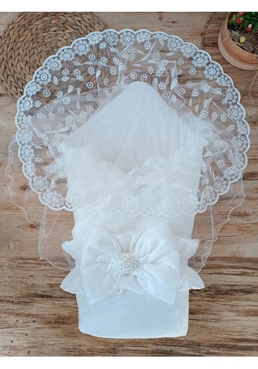 Yenidoğan Ay Işığı Papatya Dantelli Taşlı Fiyonk Bebek Battaniyesi Kundak Ekru Ekru