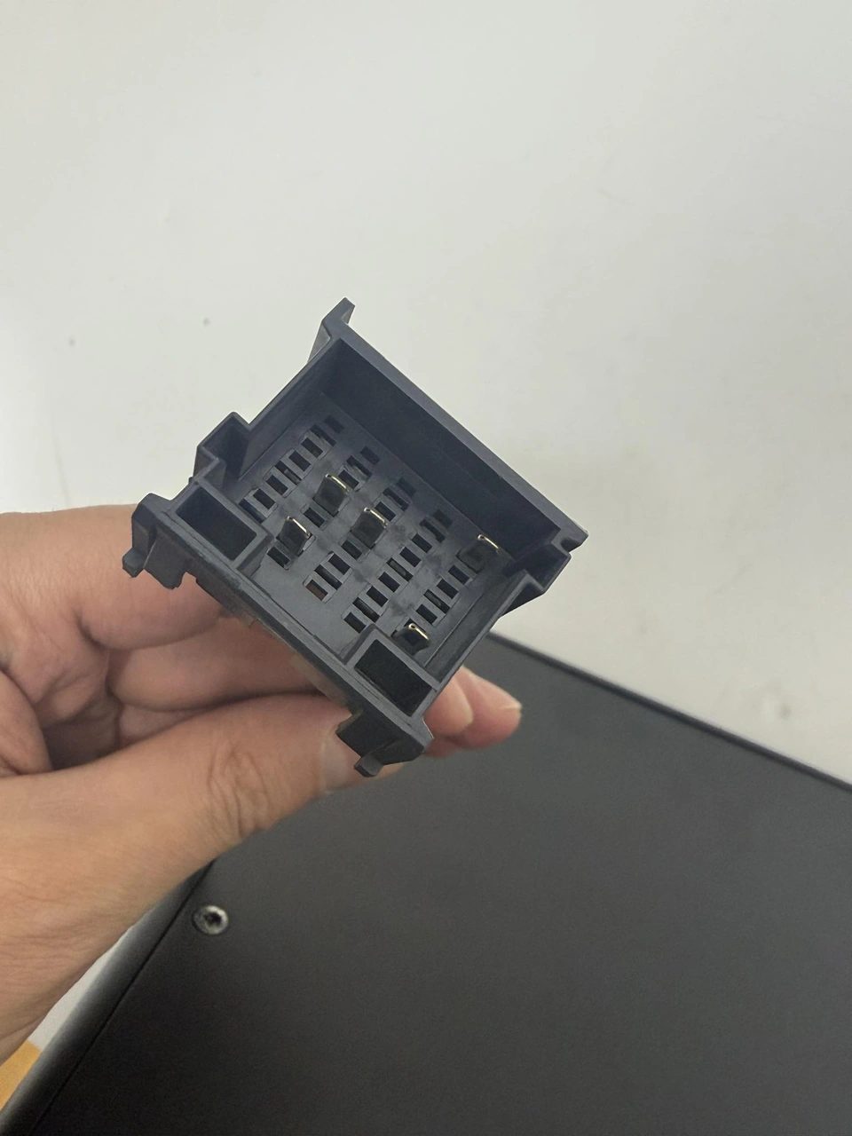 Luminator Araç İçi Led Bilgilendirme Ekranı 101-2027