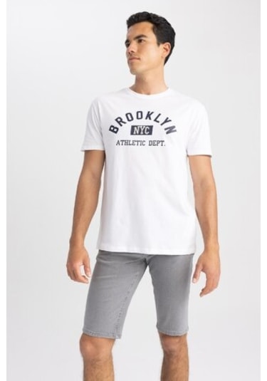 DeFacto Slim Fit Dar Kesim Jean Bermuda A4802AX23SMNM55 DeFacto Slim Fit Dar Kesim Jean Bermuda A4802AX23SMNM55