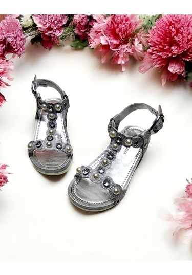 Yazlık İnci Ve Taş Detaylı Tokalı Ayarlanabilir Sandalet 001