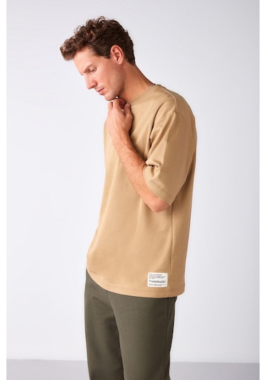 Joel Erkek %100 Organik Pamuklu Kalın Kumaşlı Özel Dokulu Etiket Detaylı Oversize Bej T-shirt