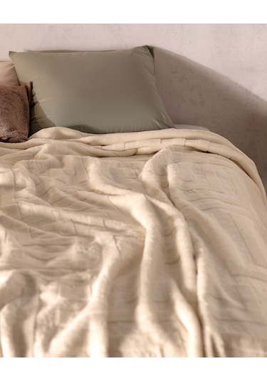 Madame Coco Clementine Vizon Emboss Çift Kişilik Battaniye - Ekru Bat0000000021çift Kişilik-ekru Vizon