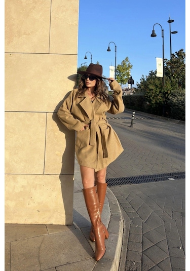 Kadın Karamel Kruvaze Yaka, Çift Cepli, Beli Kemerli, Kaşe Kaban Ceket Astarsız Sütlü Kahverengi