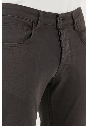 Buratti Streç Pamuklu Slim Fit Normal Bel Dar Paça Jeans Erkek Kot Pantolon 1115C24Napoli Füme Buratti Streç Pamuklu Slim Fit Normal Bel Dar Paça Jeans Erkek Kot Pantolon 1115C24Napoli Füme