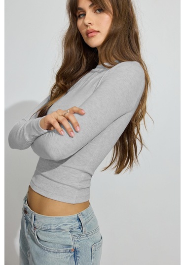 Madmext Gri Bisiklet Yaka Slim Fit Kadın Body Mg2564 Gri