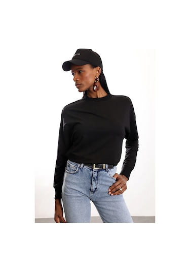 5in1Canpolat Siyah Bisiklet Yaka Basic Sweatshirt 9002 Siyah