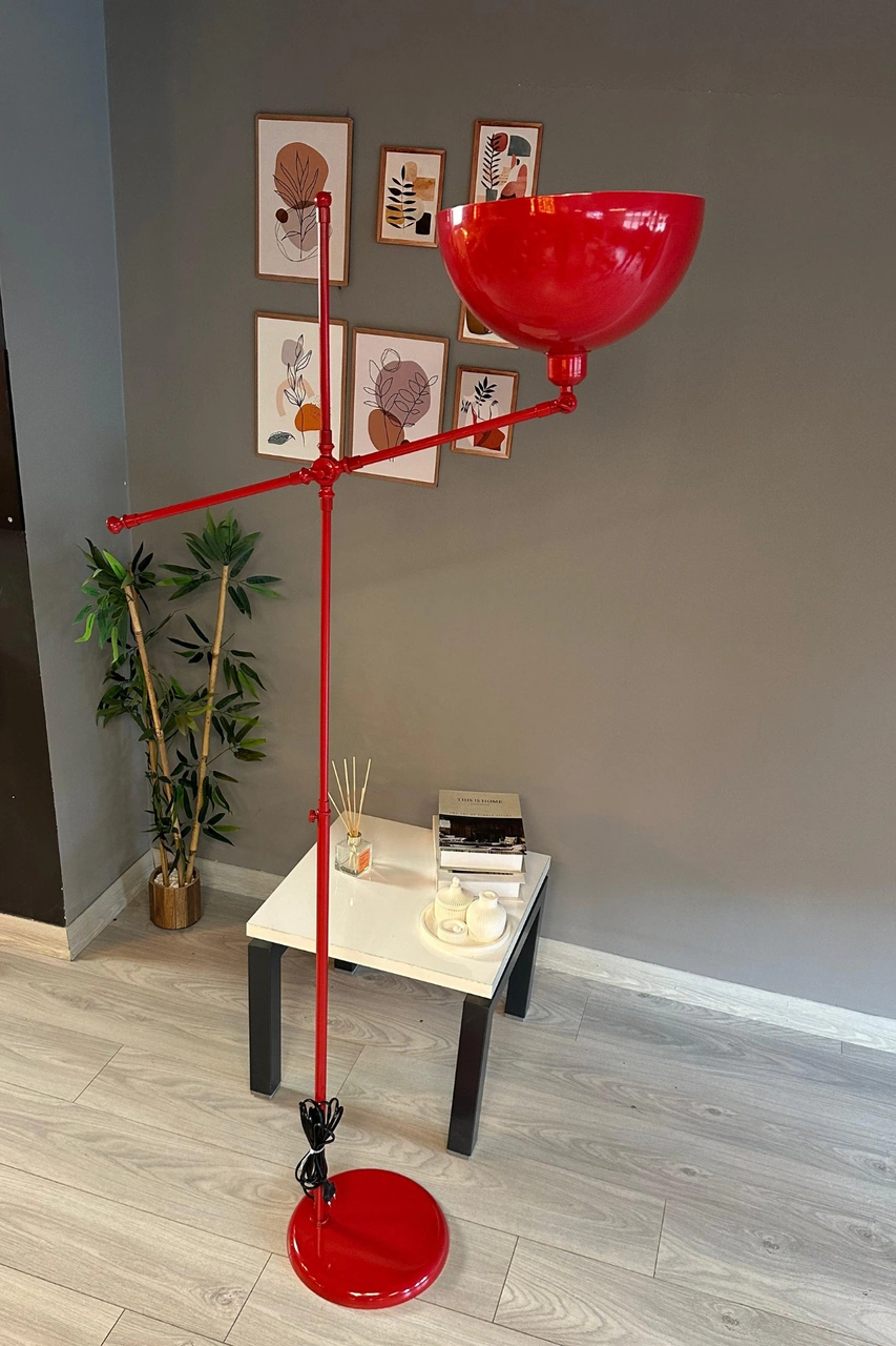 Kırmızı Makas Gövde Lambader Hareketli Başlık Modern Dekoratif Metal Oturma Odası Çalışma Odası Zemin Lambası Kırmızı