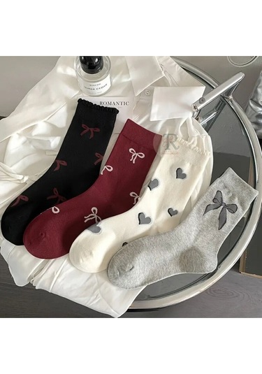 Trampler 4 Çift Kadın Fiyonklu Kalp Desenli Çorap Kadın Mevsimli Uzun Çok Renkli Çorap Çok Renkli