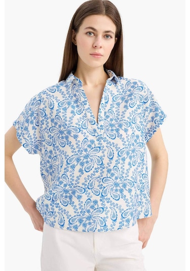 DeFacto Oversize Geniş Kalıp Çiçekliı Kısa Kollu Bluz E7595AX25SPBE399