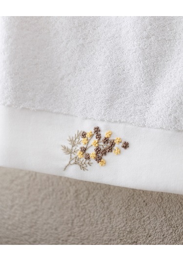 Felicity Nakışlı %100 Pamuk Yüz Havlusu - Beyaz/haki - 50x76 Cm 8684427212523 Çok Renkli