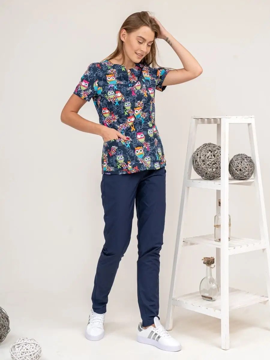 Medicina Plus Kadın Tıbbi Üniforması Bu Kullanışlı Ve Pratik Tasarım, Sağlık Çalışanları İçin Tasarlanmıştır. 12008396 Mavi