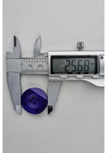 Büyük Boy Akrilik Dört Delikli Mor Kaban Çeket Hırka Yelek Düğmesi 5 Adet