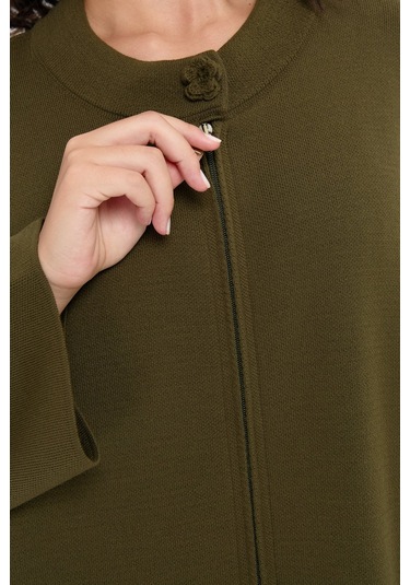 Kadın Dik Yaka Cebi Gül İşlemeli Fermuarlı Panço Haki Haki