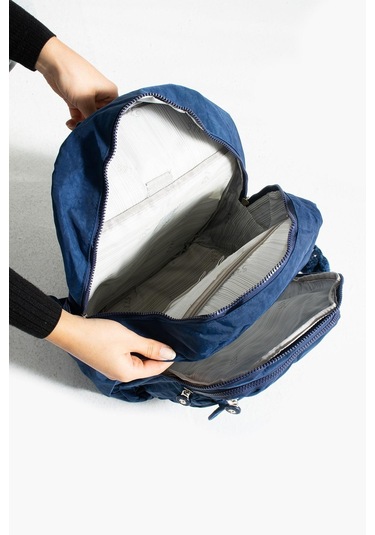 Orta Boy Sırt Çantası Ultra Hafif Çok Cepli Unisex Laci Model: 571-3j - Lacivert