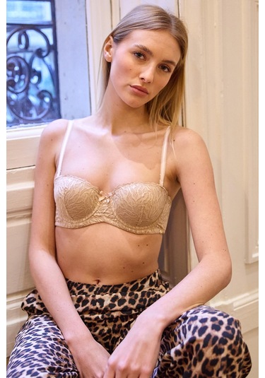 Amy Ten Balenli Dantelli Dolgusuz Pedli Toparlayıcı Straplez Sütyen Ten