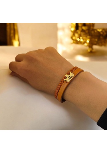 Archin Ü Harfine Özel Taç Motifli 14 Ayar Altın Plakalı Kahverengi Derili Hediye Bileklik-467harf Ü