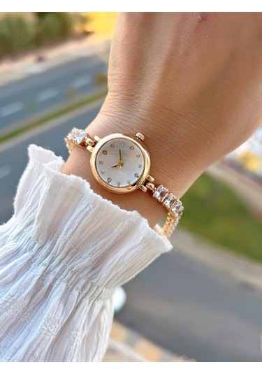 Coliseum Çelik Ve Taşlı Kordon Vintage Seri Küçük Kasa Özel Tasarım Kadın Kol Saati Sp.8933.m1 Sarı