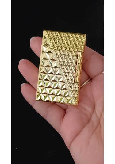 Özel Tasarım Çapraz Desenli Lüks Kaplama Hediyelik Çakmak Çok Renkli