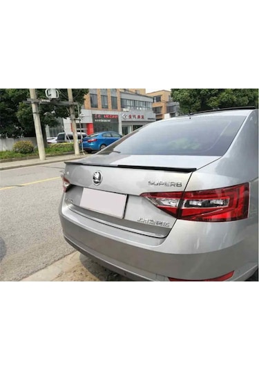 Skoda Superb Rs Boyalı Spoiler Pianoblack 2015-2019 Arası