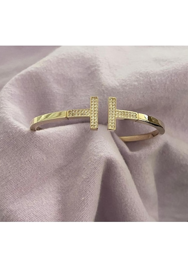 8 Ayar Altın Taşlı T Kelepçe Yeşil