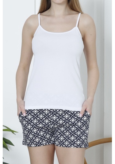Kadın Şortlu Pijama Takımı İp Askılı Pamuklu Likralı Cepli Beyaz Nıc1073 R01 Beyaz
