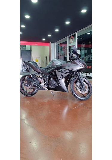 Yamaha Yzf R25 Yazılı Yan Ön Grenaj Sticker Etiket Model