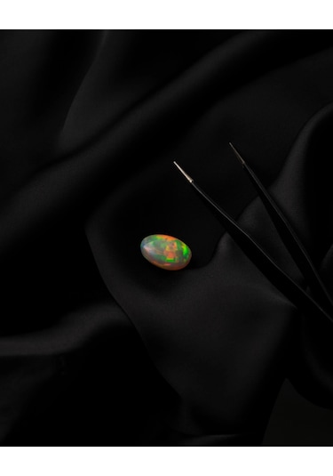 Etiyopya Opali 11.35 Ct Çok Renkli