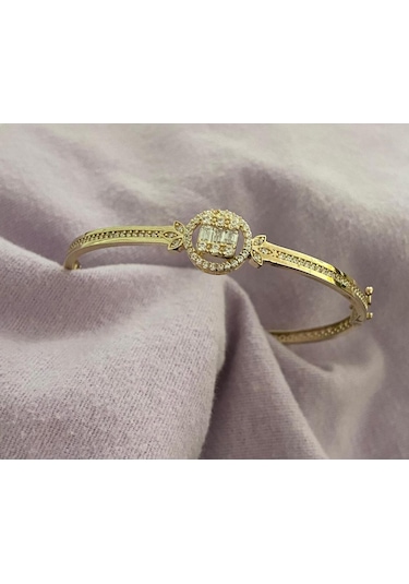 8 Ayar Altın Baget Kelepçe - Byd889 Yeşil