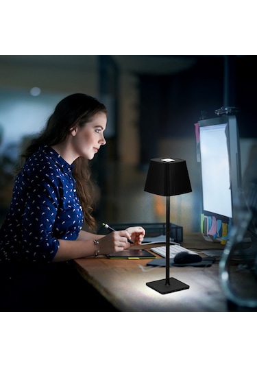 Cbtx Ml-g06 Göz Korumalı Masa Işığı Kademesiz Kısılabilir Masa Lambası, 4000mah Pil - Siyah