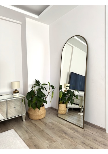 Effe 180x60 Cm Oval Model Eskitme Metal Çerçeveli Ayaklı Boy Aynası