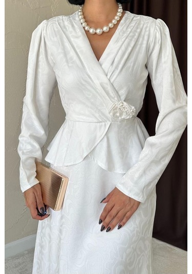 Ekru Pile Detaylı Kruvaze Elbise Ekru