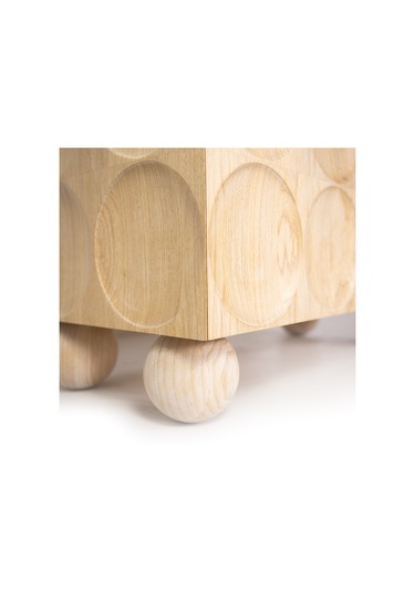 Circles Ahşap Bar Dolabı 001