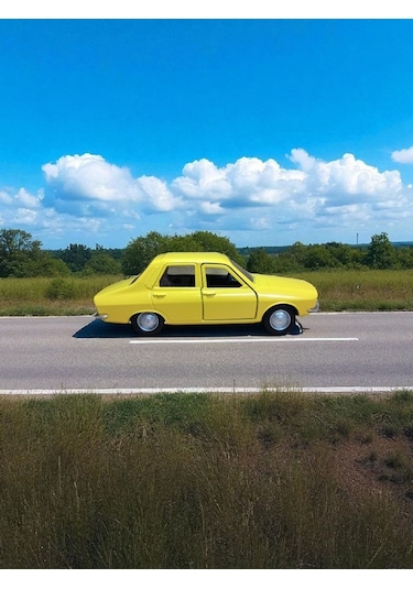 Nostaljik Metal Çek Bırak Sarı Araba Renault 12 Kapılar Açılır Diğer