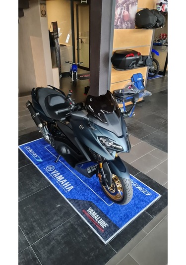 YAMAHA DADAŞ PADDOCK MOTOSİKLET ALT HALI
