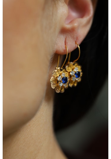 14 Ayar Altın Ortası Mavi Taşlı Çiçek Küpe Kp33539