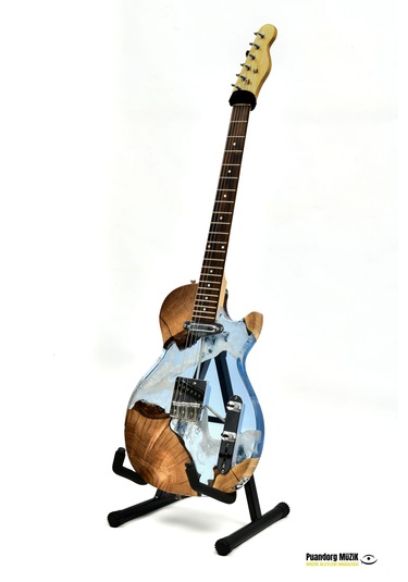 Elektro Gitar Custom Epoksi & Yıllanmış Ağaç Kişiye Özel Mavi