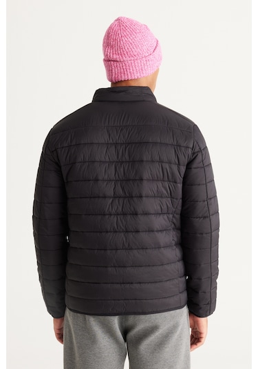 Ac&Co / Altınyıldız Classics Standart Fit Normal Kesim Dik Yaka Erkek Mont Siyah