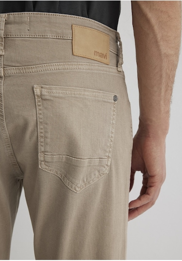 Mavi - 0035186566 Marcus Gabardin Erkek Pantolon - Kahverengi