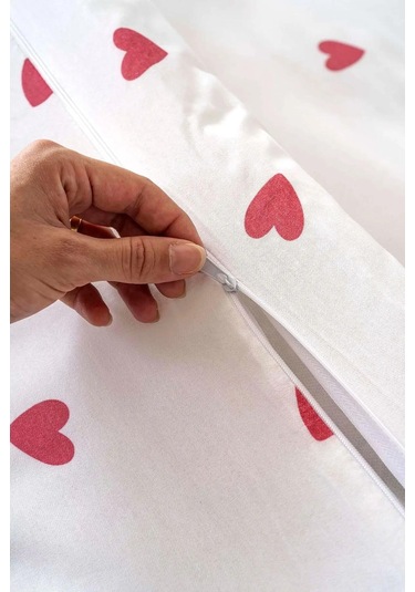 Kırmızı Kalpli Tek Kişilik Nevresim Takımı Pamuklu Beyaz