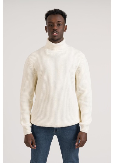 Regular Kesim Kalın Örgülü Yünlü Tam Balıkçı Triko Kazak Krem