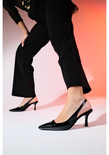 Luvishoes Flem Siyah Rugan Kadın Sivri Burun Arkası Açık İnce Topuklu Ayakkabı Siyah