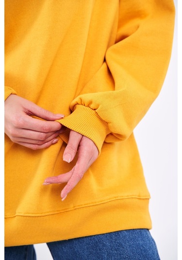 MMetalic Sarı Kadın Pamuklu Oversize Basic Bisiklet Yaka Sweatshirt Sarı