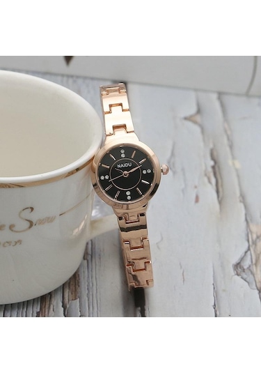 Altın Yeni Moda Kişiselleştirilmiş Basit Saat Seti Kadın Saati Kelebek Dijital Kemer Saati Altın - Siyah