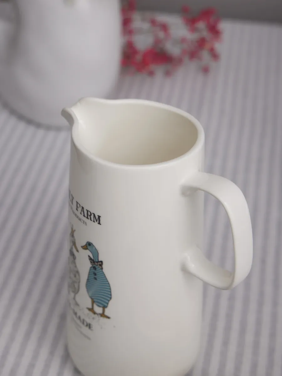 Lefard Family Farm 21 Cm 1.2 L Porselen Su Sürahi 303233033