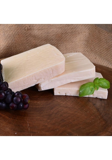 Gurmepark Balıkesir Az Tuzlu İnek Mihaliç Peyniri 1 KG