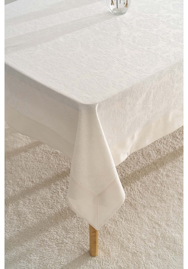 Damascus Krem Masa Örtüsü 160x220 Cm Çok Renkli