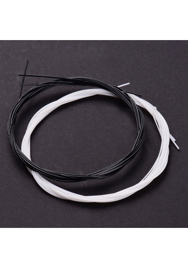 Ruicoo Nylon材质 2 Set Ukulele Teli Siyah + Beyaz - 0.24-0.26 Kalınlık, Soprano/concert/tenor Uyumlu, Açık Parlak Ses